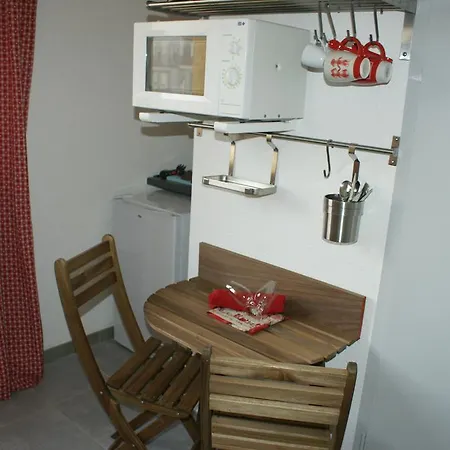 Le Kastler Studio *